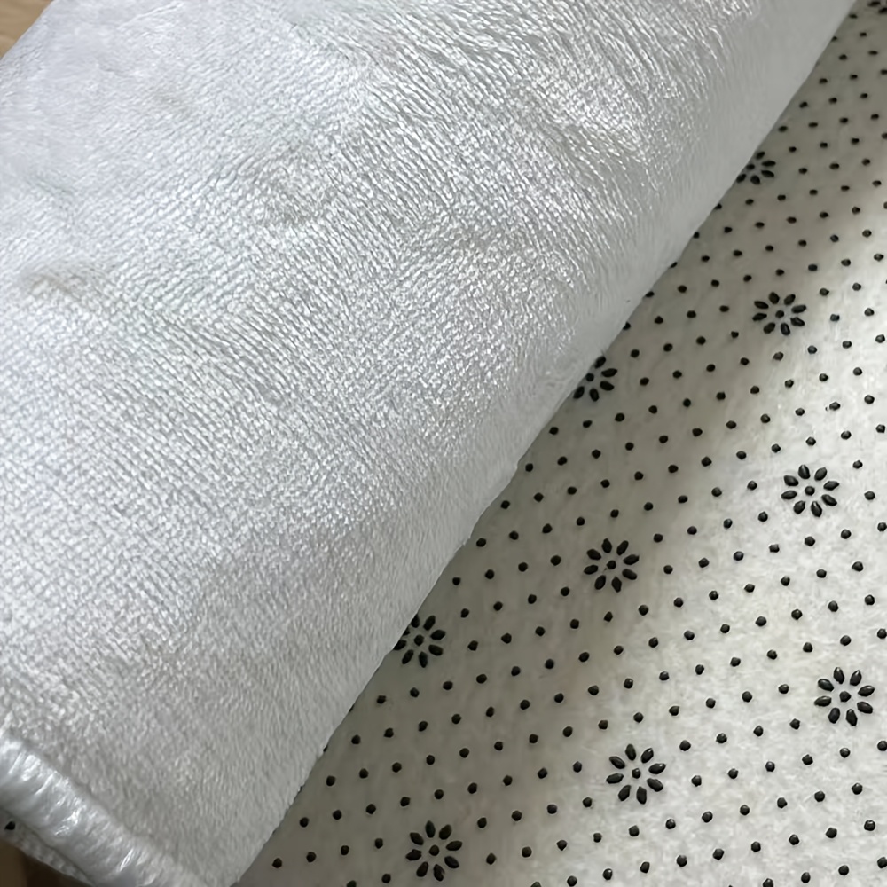 VIKAMA グッドシングス カーペット ブラック オーバル - Home Goods Bathroom Rugs のレビューと価格