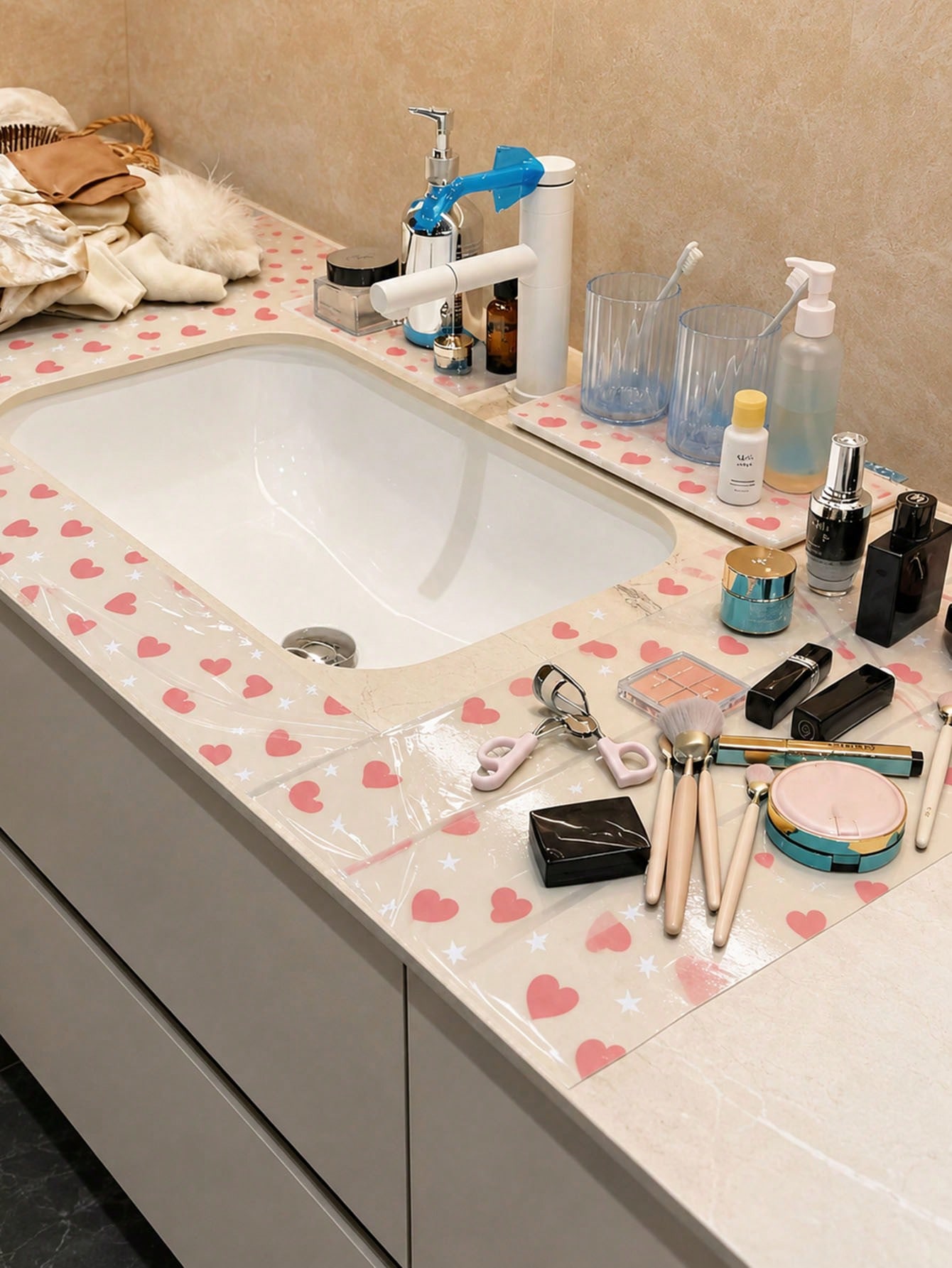 133枚入り使い捨て便座カバー、防水便座保護フィルム、ハート - Home Bathroom Equipment のレビューと価格